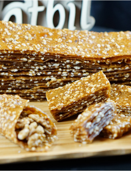 Pestil / with plenty of walnuts (KG)